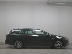 Onyx schwarz Gebraucht 2019 Opel Insignia Edition Kombi | 11.480 € (Guter Preis)