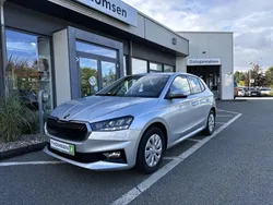 Silber Gebraucht 2024 Skoda Fabia Essence Kleinwagen | 17.990 € (Fairer Preis)