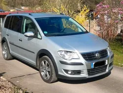 Silber Gebraucht 2010 VW Touran Cross Van / Kleinbus | 4.555 € (Guter Preis)