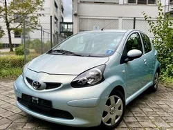 Blau Gebraucht 2005 Toyota Aygo City Kleinwagen | 3.290 € (Teuer)