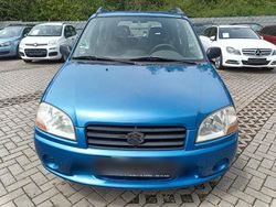 Blau Gebraucht 2003 Suzuki Swift Kleinwagen | 1.200 €