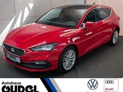 Pure red Gebraucht 2022 Seat Leon XCELLENCE Limousine | 19.980 € (Superpreis)