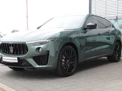 Grün Gebraucht 2022 Maserati Levante SUV | 67.440 € (Guter Preis)