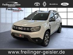 Gletscherweiss Gebraucht 2023 Dacia Duster Journey SUV | 19.900 € (Fairer Preis)