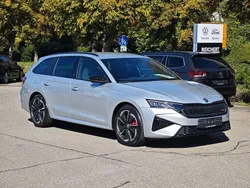 Silber Gebraucht 2024 Skoda Octavia RS Limousine | 37.700 € (Fairer Preis)