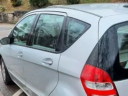 Grau Gebraucht 2006 Mercedes A170 Elegance Van / Kleinbus | 1.950 € (Guter Preis)