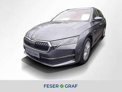 Graphitegrau metallic Gebraucht 2024 Skoda Octavia Selection Kombi | 28.840 € (Guter Preis)