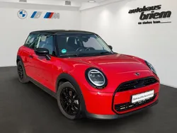 Rot Gebraucht 2024 Mini Cooper Classic Kleinwagen | 27.900 € (Etwas zu teuer)