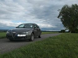 Grau Gebraucht 2007 Alfa Romeo 147 Kleinwagen | 1.799 € (Fairer Preis)