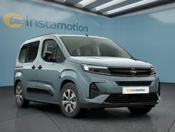 Blau Neu 2025 Opel Combo Van / Kleinbus | 29.649 € (Etwas zu teuer)