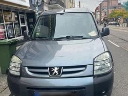 Grau Gebraucht 2005 Peugeot Partner Van | 2.499 €