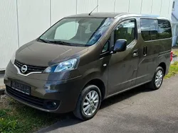 Braun Gebraucht 2017 Nissan Evalia Tekna Van / Kleinbus | 10.999 € (Guter Preis)