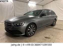 Grau Gebraucht 2021 Mercedes E300 Avantgarde Limousine | 24.980 € (Guter Preis)
