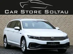 Pure white Gebraucht 2020 VW Passat GTE Kombi | 26.990 € (Etwas zu teuer)