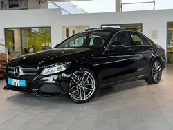 Schwarz Gebraucht 2015 Mercedes C180 Limousine | 18.995 € (Fairer Preis)