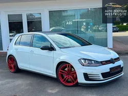 Weiß Gebraucht 2015 VW Golf VII GTI Limousine | 13.975 € (Guter Preis)