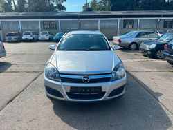 Silber Gebraucht 2006 Opel Astra Kombi | 2.200 € (Fairer Preis)