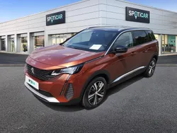 Braun Gebraucht 2024 Peugeot 5008 Allure Van / Kleinbus | 30.780 € (Superpreis)