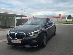 Schwarz Gebraucht 2021 BMW 118 Advantage Kleinwagen | 16.500 € (Fairer Preis)
