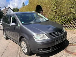 Grau Gebraucht 2006 VW Touran Highline Van / Kleinbus | 3.000 € (Fairer Preis)