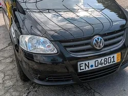 Schwarz Gebraucht 2006 VW Fox Kleinwagen | 2.400 € (Etwas zu teuer)