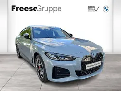 Grau Gebraucht 2022 BMW i4 Shadowline Limousine | 45.490 € (Fairer Preis)