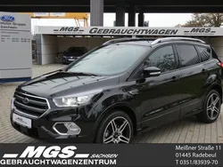 Iridiumschwarz metallic Gebraucht 2019 Ford Kuga SUV | 17.450 € (Guter Preis)
