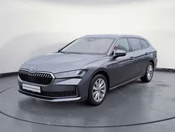 Blau Gebraucht 2024 Skoda Superb Selection Kombi | 31.890 € (Fairer Preis)