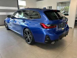 Blau Gebraucht 2023 BMW 320 M Sport Kombi | 34.900 € (Fairer Preis)