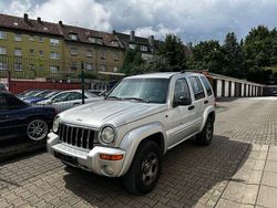 Silber Gebraucht 2001 Jeep Cherokee Limited SUV | 4.000 € (Etwas zu teuer)