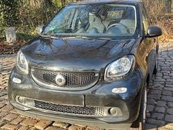 Schwarz Gebraucht 2018 Smart ForFour Passion Kleinwagen | 12.500 € (Fairer Preis)