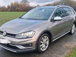 Grau Gebraucht 2015 VW Golf Alltrack GTD Kombi | 13.800 € (Fairer Preis)