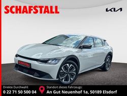 Weiss (glacier metallic) Gebraucht 2022 Kia EV6 SUV | 25.979 € (Fairer Preis)