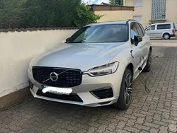 Silber Gebraucht 2020 Volvo XC60 SUV | 39.000 €