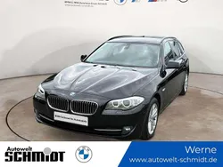 Saphirschwarz metallic Gebraucht 2011 BMW 520 Kombi | 9.790 € (Guter Preis)