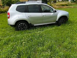 Grau Gebraucht 2017 Dacia Duster SUV | 10.800 € (Fairer Preis)