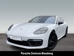 Weiß Gebraucht 2020 Porsche Panamera Turbo S Limousine | 122.900 € (Fairer Preis)