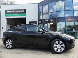 Schwarz Gebraucht 2024 Tesla Model Y Long Range SUV | 39.800 € (Guter Preis)