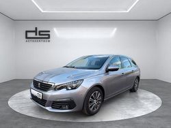 Grau Gebraucht 2021 Peugeot 308 SW Allure Kombi | 11.490 € (Guter Preis)