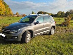 Grau Gebraucht 2013 VW Tiguan Sportline SUV | 9.900 € (Fairer Preis)
