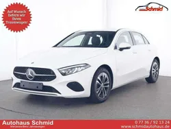 Polarweiß Gebraucht 2024 Mercedes A180 Advanced Limousine | 29.333 € (Fairer Preis)
