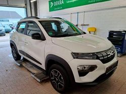 Weiß Gebraucht 2023 Dacia Spring Kleinwagen | 12.998 € (Fairer Preis)