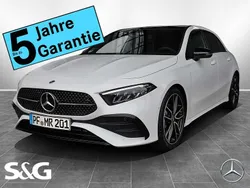 Unilack polarweiß Gebraucht 2025 Mercedes A200 AMG Limousine | 39.890 €