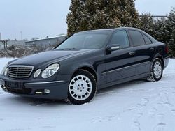 Schwarz Gebraucht 2005 Mercedes E200 Limousine | 3.700 € (Guter Preis)