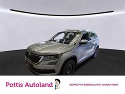 Grau Gebraucht 2021 Skoda Kodiaq Style SUV | 34.777 € (Fairer Preis)