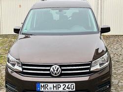 Braun Gebraucht 2016 VW Caddy Comfortline Van / Kleinbus | 15.200 € (Fairer Preis)