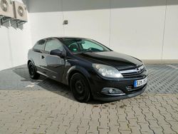Schwarz Gebraucht 2005 Opel Astra GTC Kleinwagen | 999 € (Guter Preis)