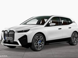 Weiß Gebraucht 2023 BMW iX Sport Line SUV | 44.890 € (Superpreis)