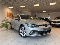 Silber Gebraucht 2022 VW Golf VIII Life Kombi | 19.980 € (Guter Preis)