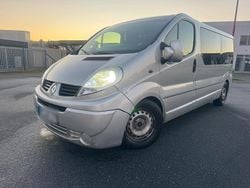 Silber Gebraucht 2008 Renault Trafic Van / Kleinbus | 6.490 €